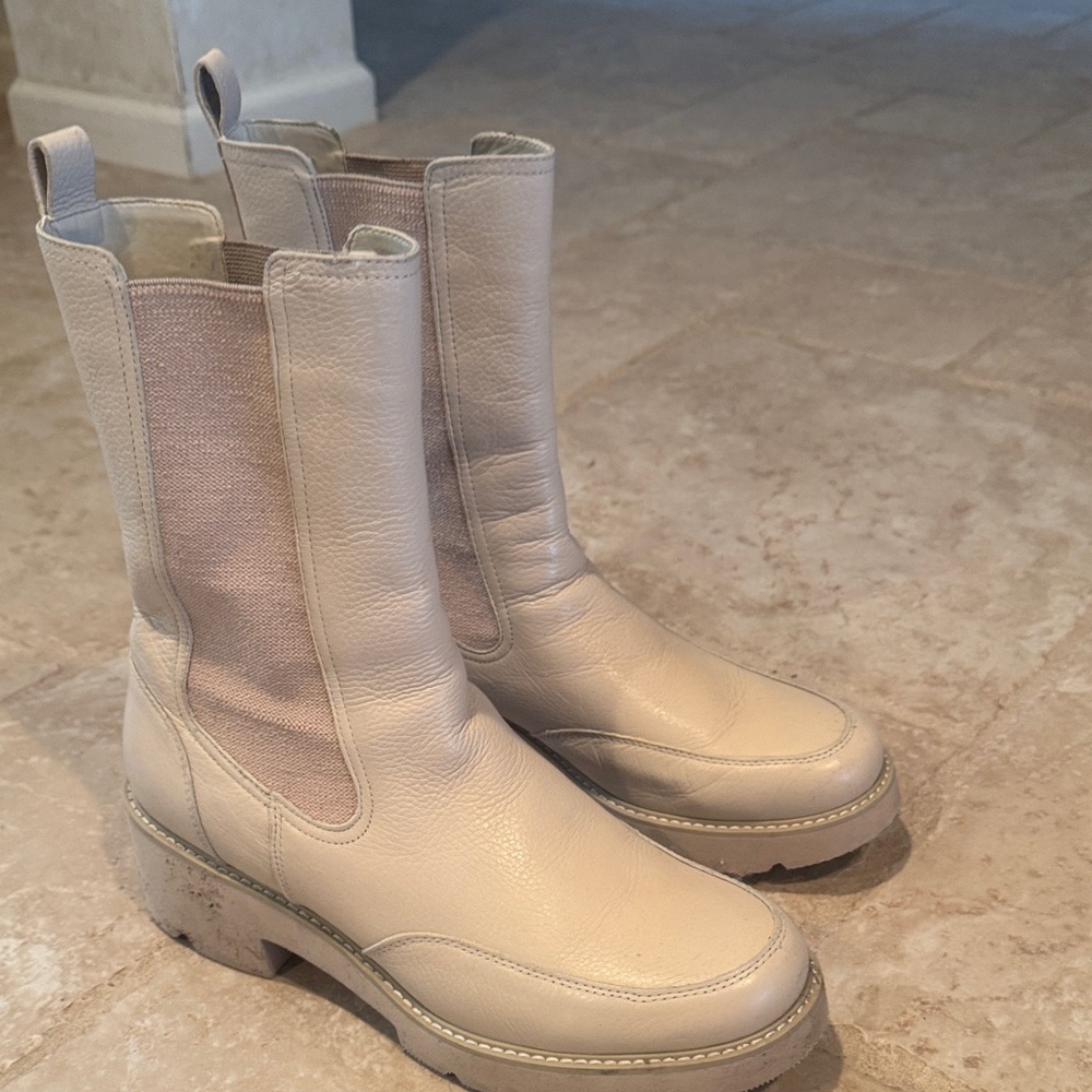 Naturalizer Cream Heeled Boots